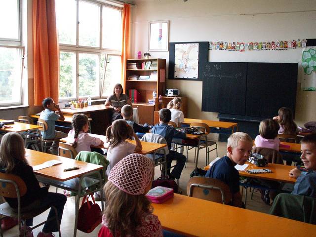 Z�kladn� �kola, Bezru�ova 66, Tren��n