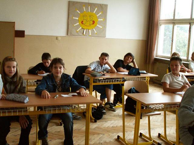 Zkladn kola, Bezruova 66, Trenn
