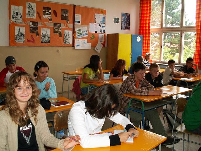 Z�kladn� �kola, Bezru�ova 66, Tren��n